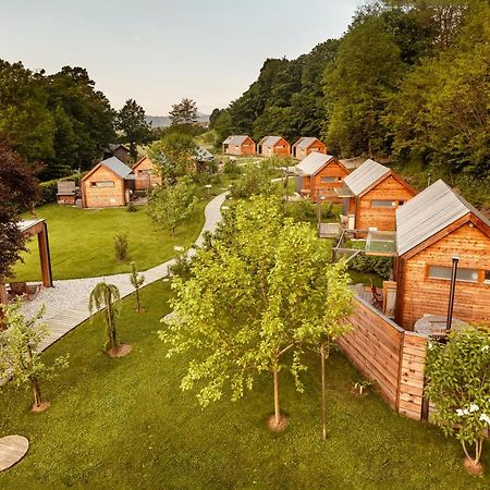 Glamping Mountain Fairy Tale Villa Bistrica pri Trzicu Екстериор снимка