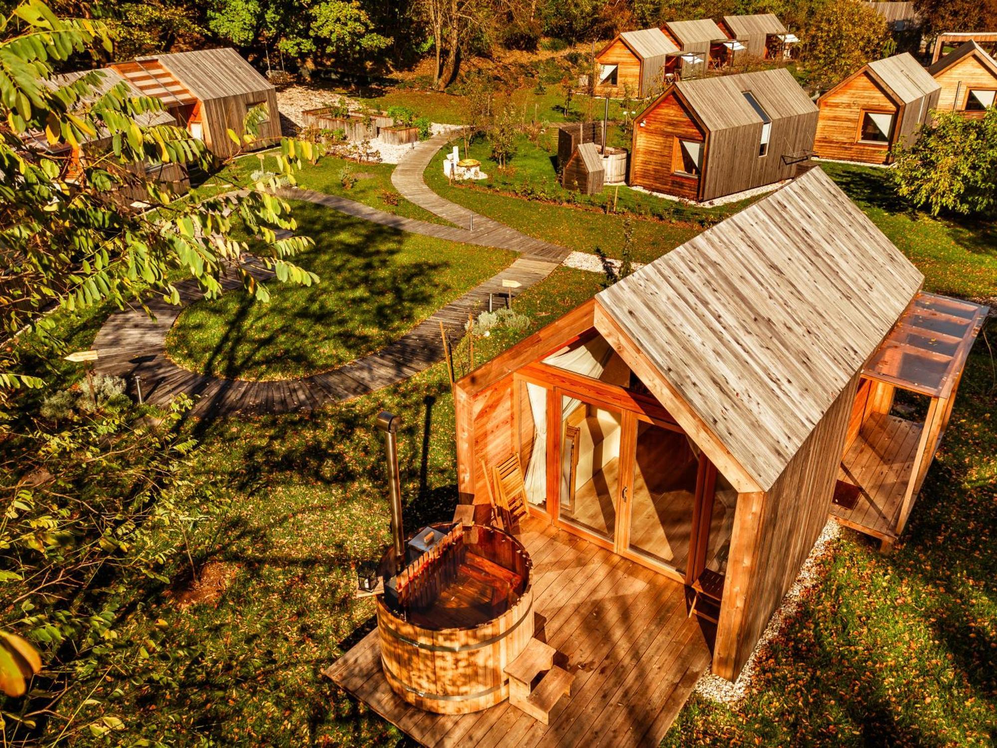 Glamping Mountain Fairy Tale Villa Bistrica pri Trzicu Екстериор снимка